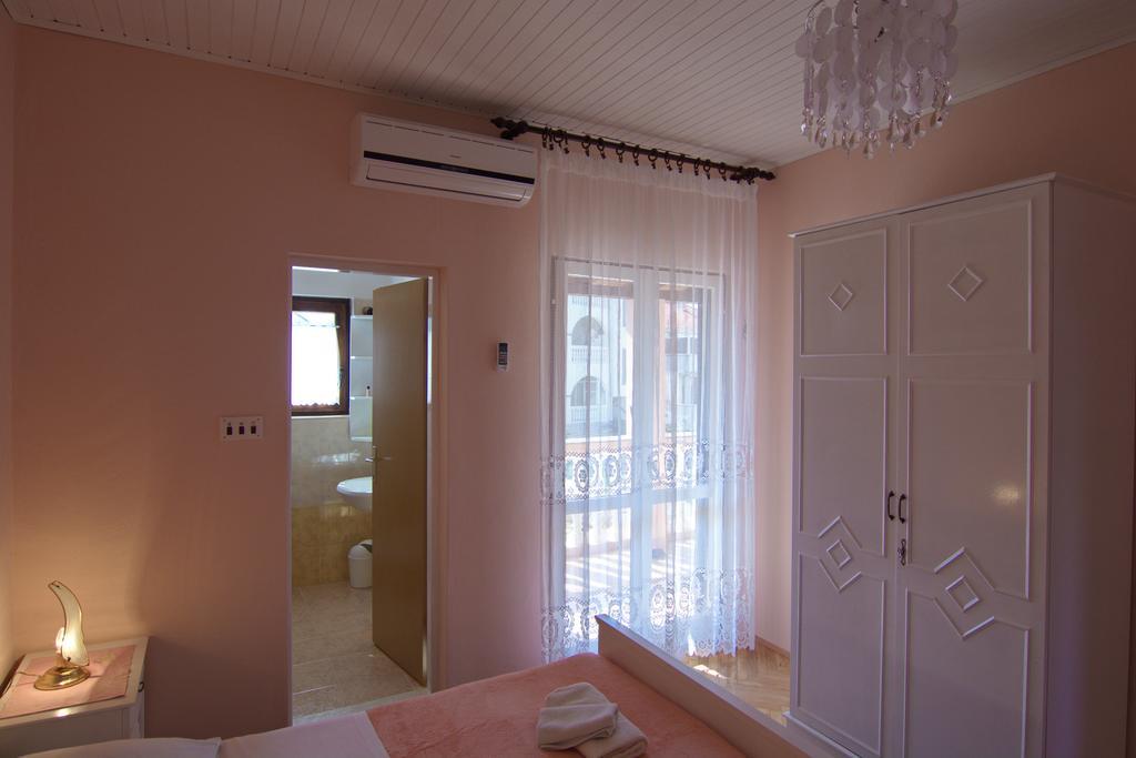 Apartment And Rooms Toka Задар Экстерьер фото