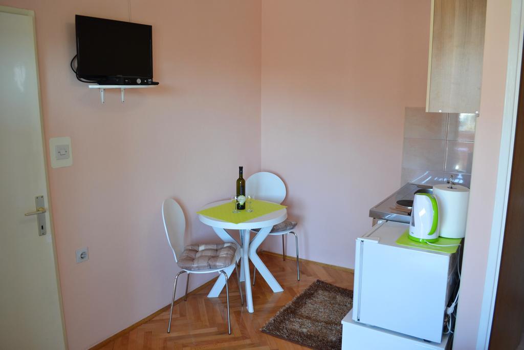 Apartment And Rooms Toka Задар Номер фото
