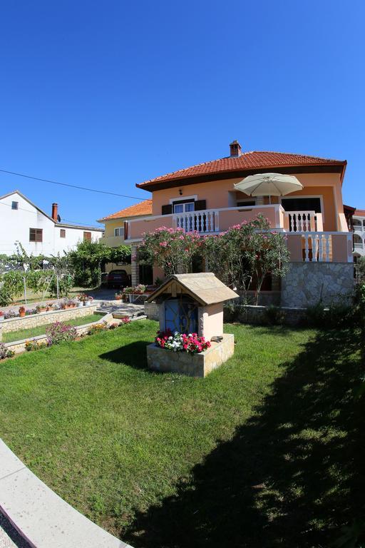 Apartment And Rooms Toka Задар Номер фото